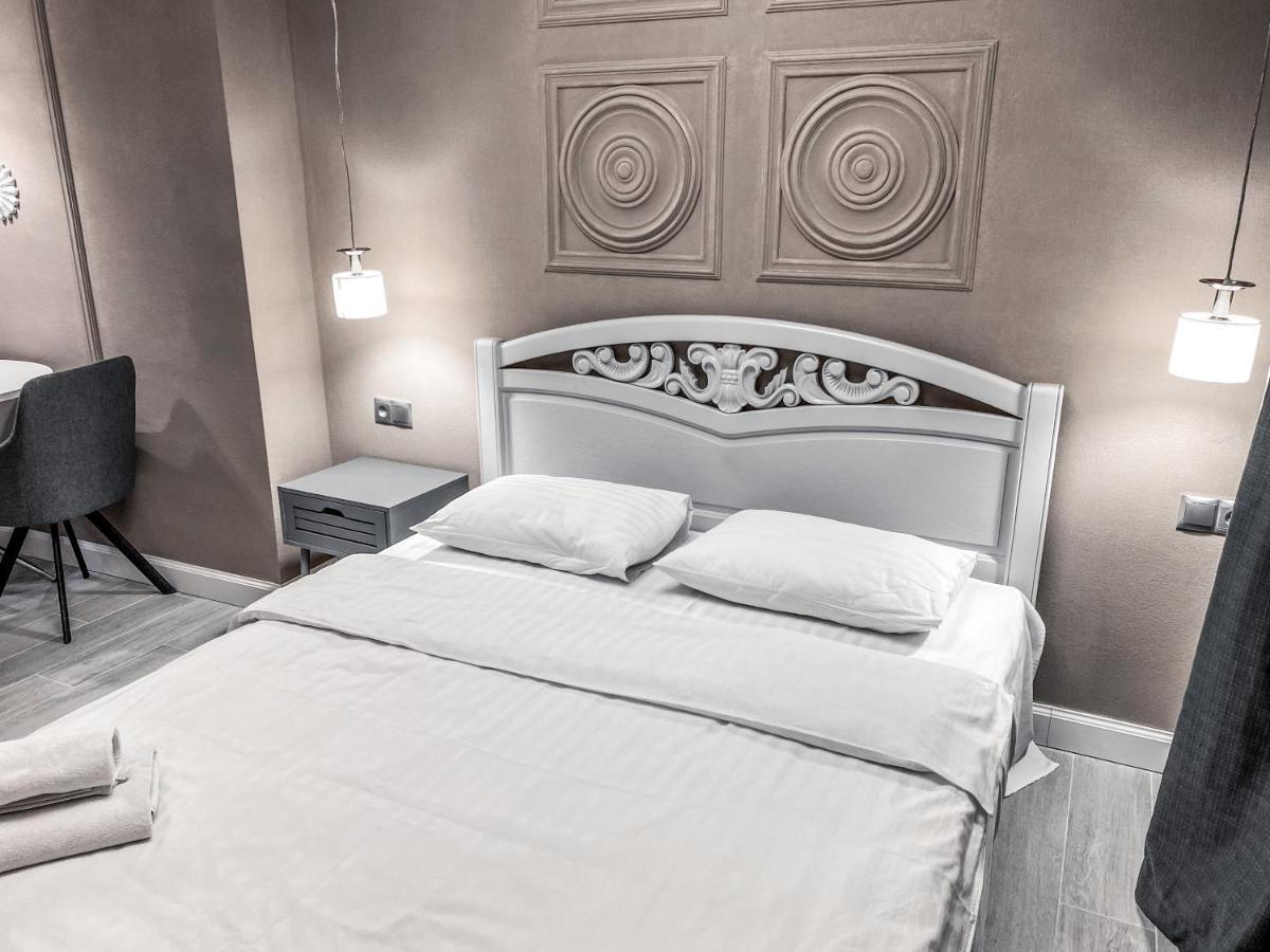 Opera Center Hotel & Apartments Lviv Ngoại thất bức ảnh