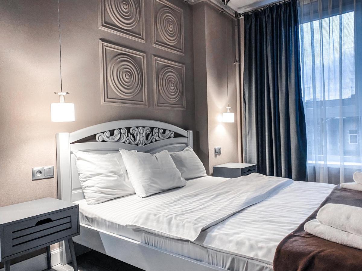 Opera Center Hotel & Apartments Lviv Ngoại thất bức ảnh