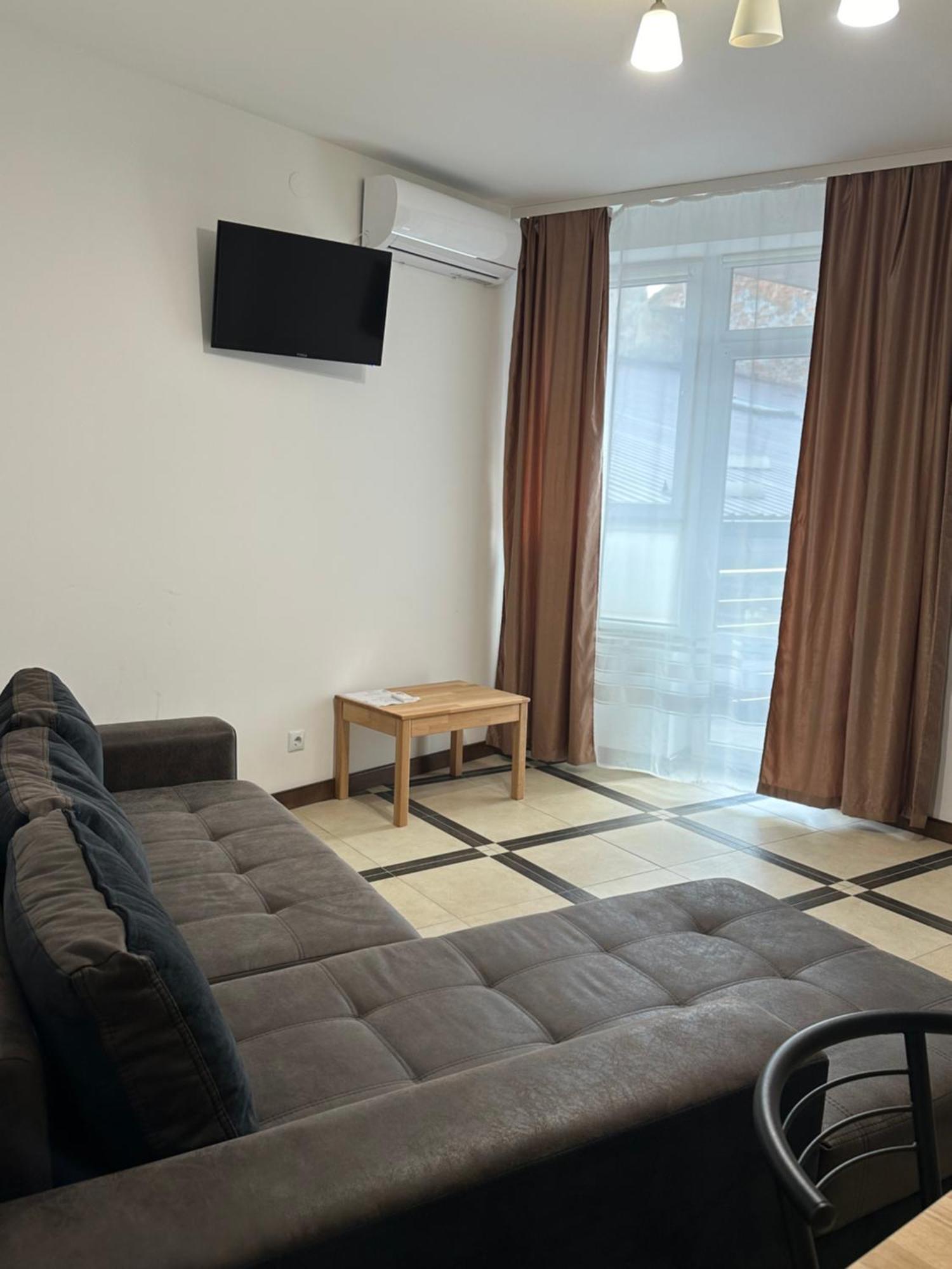 Opera Center Hotel & Apartments Lviv Ngoại thất bức ảnh