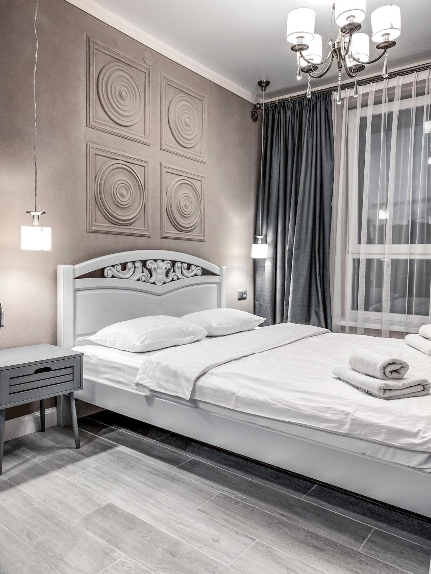 Opera Center Hotel & Apartments Lviv Ngoại thất bức ảnh