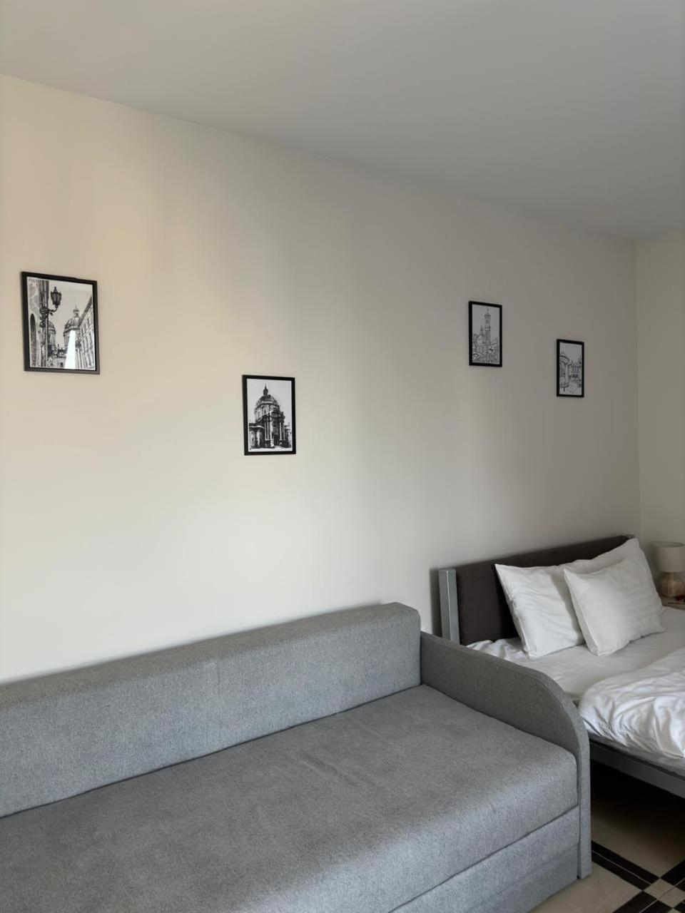 Opera Center Hotel & Apartments Lviv Ngoại thất bức ảnh